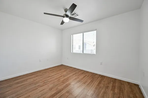 $1,399 | 3065 North 67th Avenue, Unit 212, Phoenix, AZ 85033