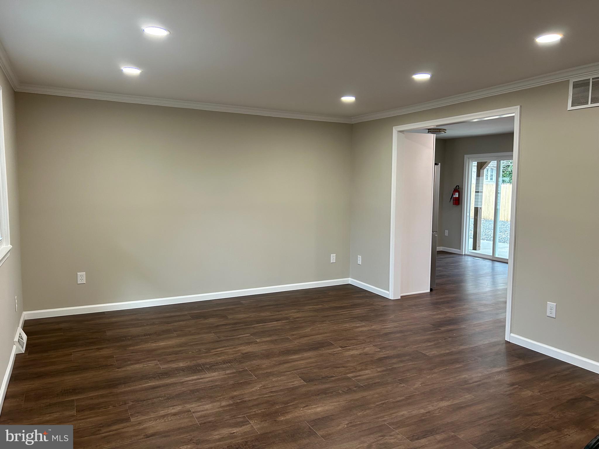 120 Laurel Road Marlton, NJ 08053 - Photo 12 of 42 living area