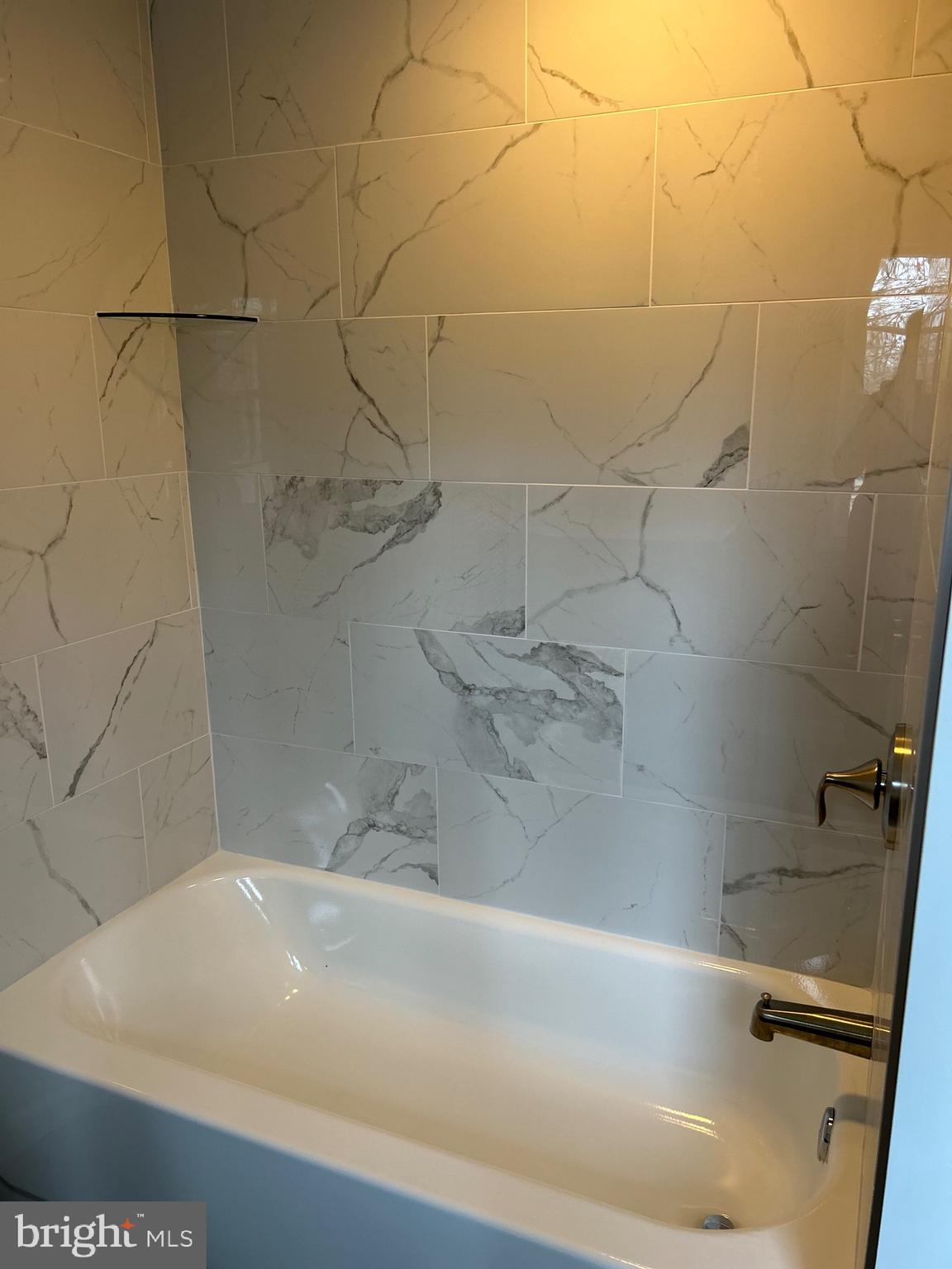 120 Laurel Road Marlton, NJ 08053 - Photo 34 of 42 second floor full bath