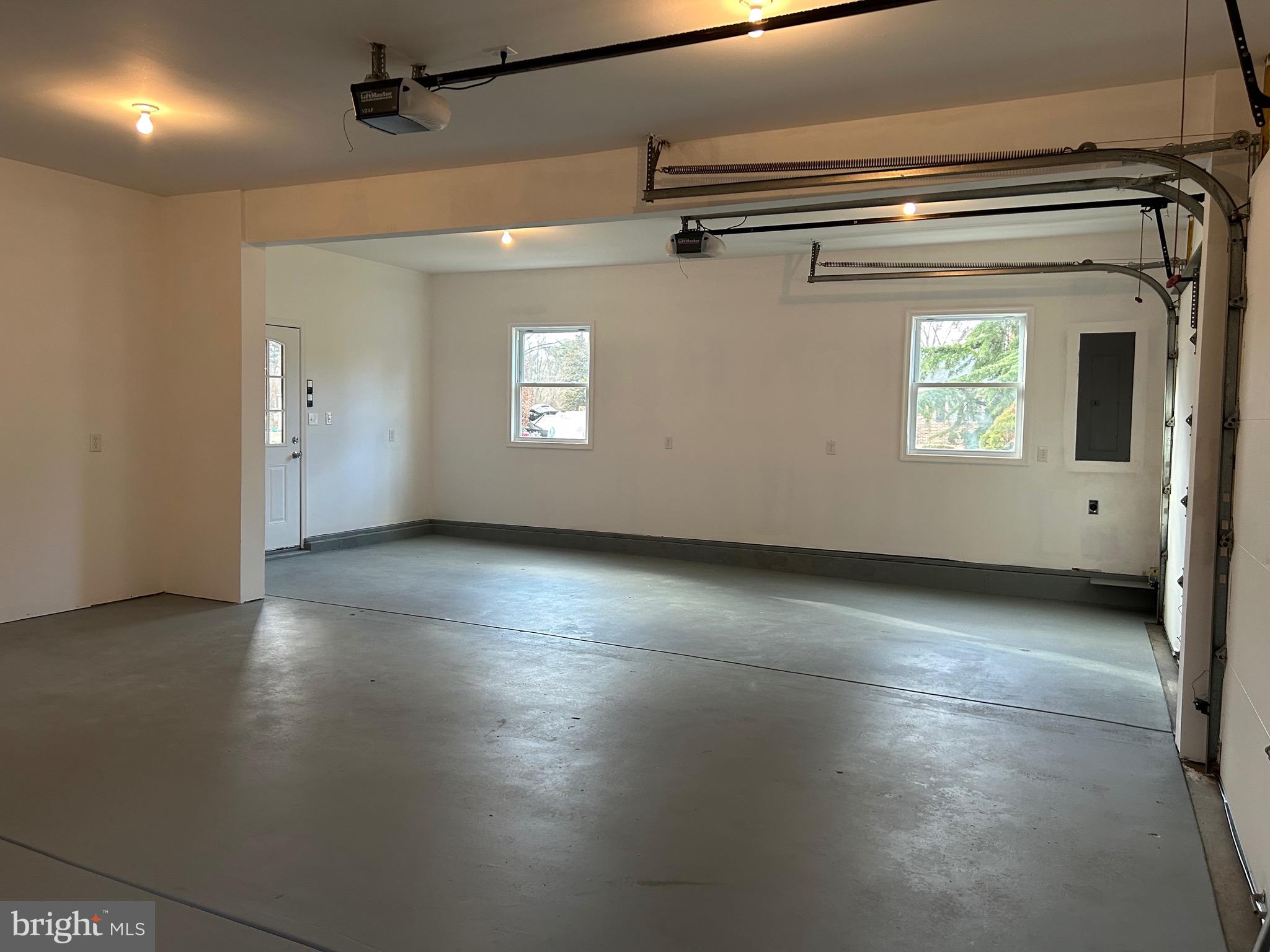 120 Laurel Road Marlton, NJ 08053 - Photo 41 of 42 garage