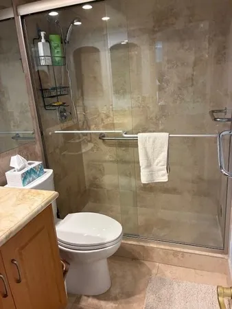 $4,700 | 133 North Pompano Beach Boulevard, Unit 209, Pompano Beach, FL 33062