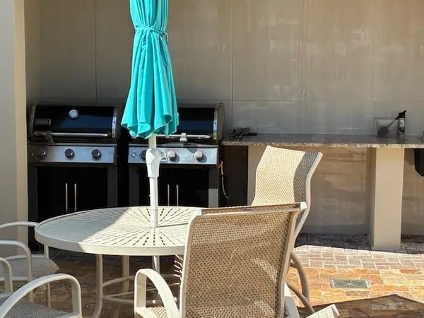 $4,700 | 133 North Pompano Beach Boulevard, Unit 209, Pompano Beach, FL 33062
