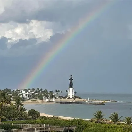 $4,700 | 133 North Pompano Beach Boulevard, Unit 209, Pompano Beach, FL 33062