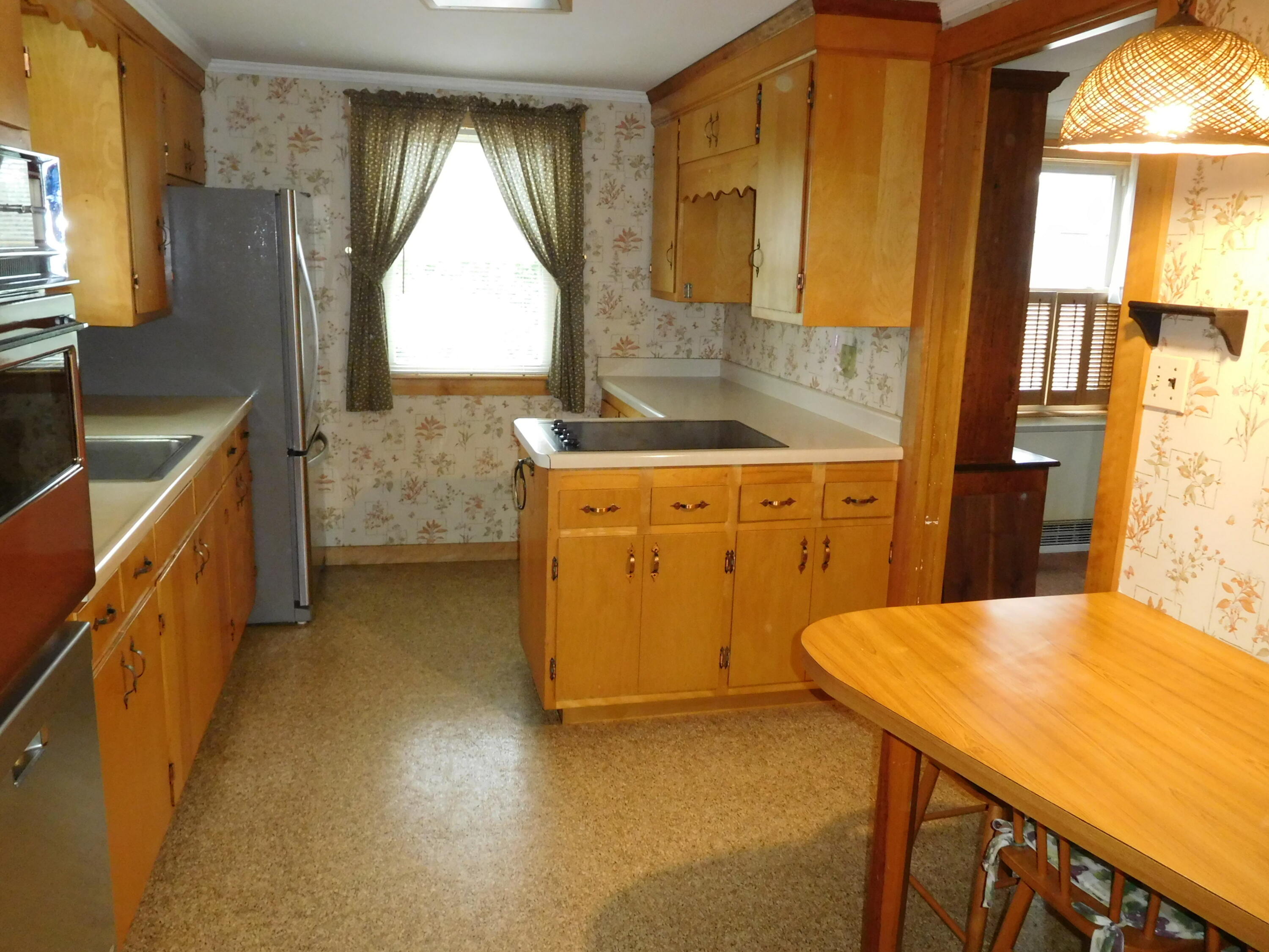 7 Joy Street Springvale, ME 04083 - Photo 10 of 32 09