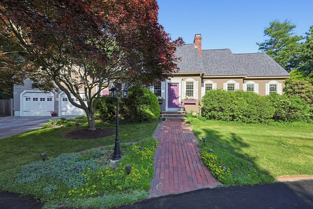 110 Chipper Hill Road Northbridge, MA 01534 - Photo 1 of 40