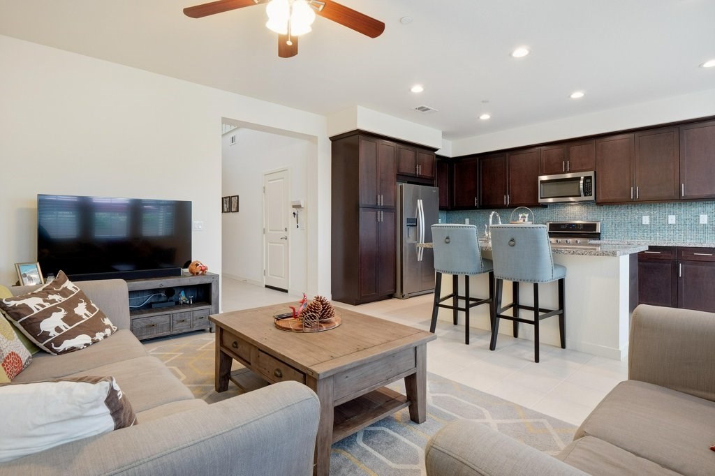 2019 Foxtrot Loop, Unit 1 Chula Vista, CA 91915 - Photo 5 of 25