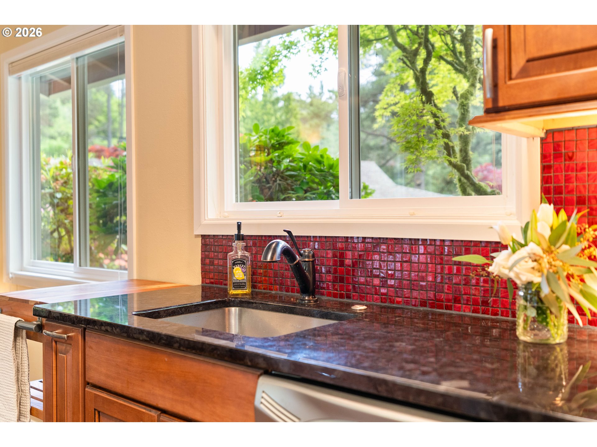 4520 Northwest Barnes Road Portland, OR 97210 - Photo 18 of 48 Kitchen