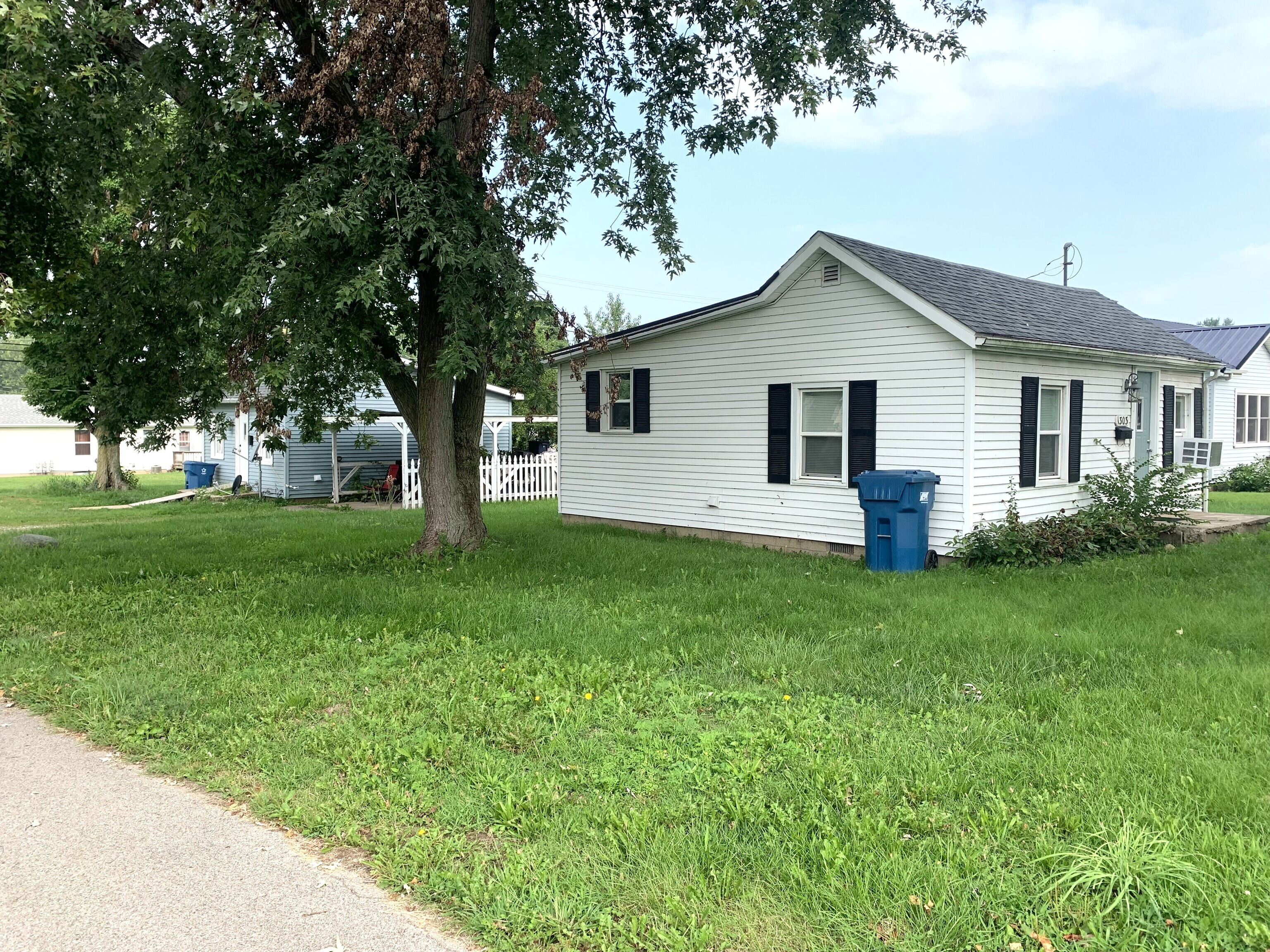 1303 3rd Street Covington, IN 47932 - Photo 3 of 17