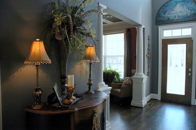 1226 White Rock Road Spring Hill, TN 37174 - Photo 2 of 20 a living room with furniture and a potted plant