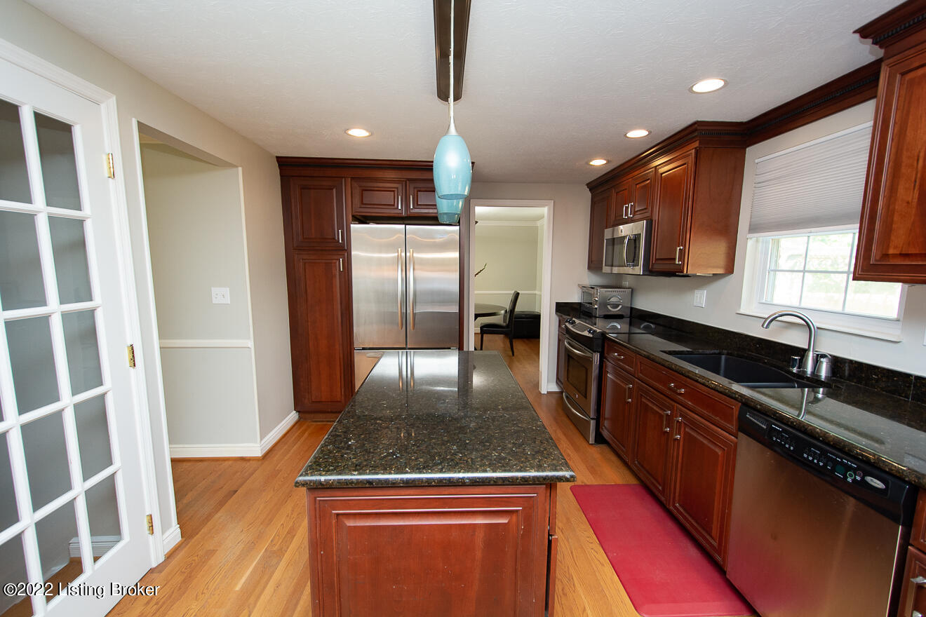 321 Fairmeade Road Louisville, KY 40207 - Photo 23 of 83 Fairmeade -45