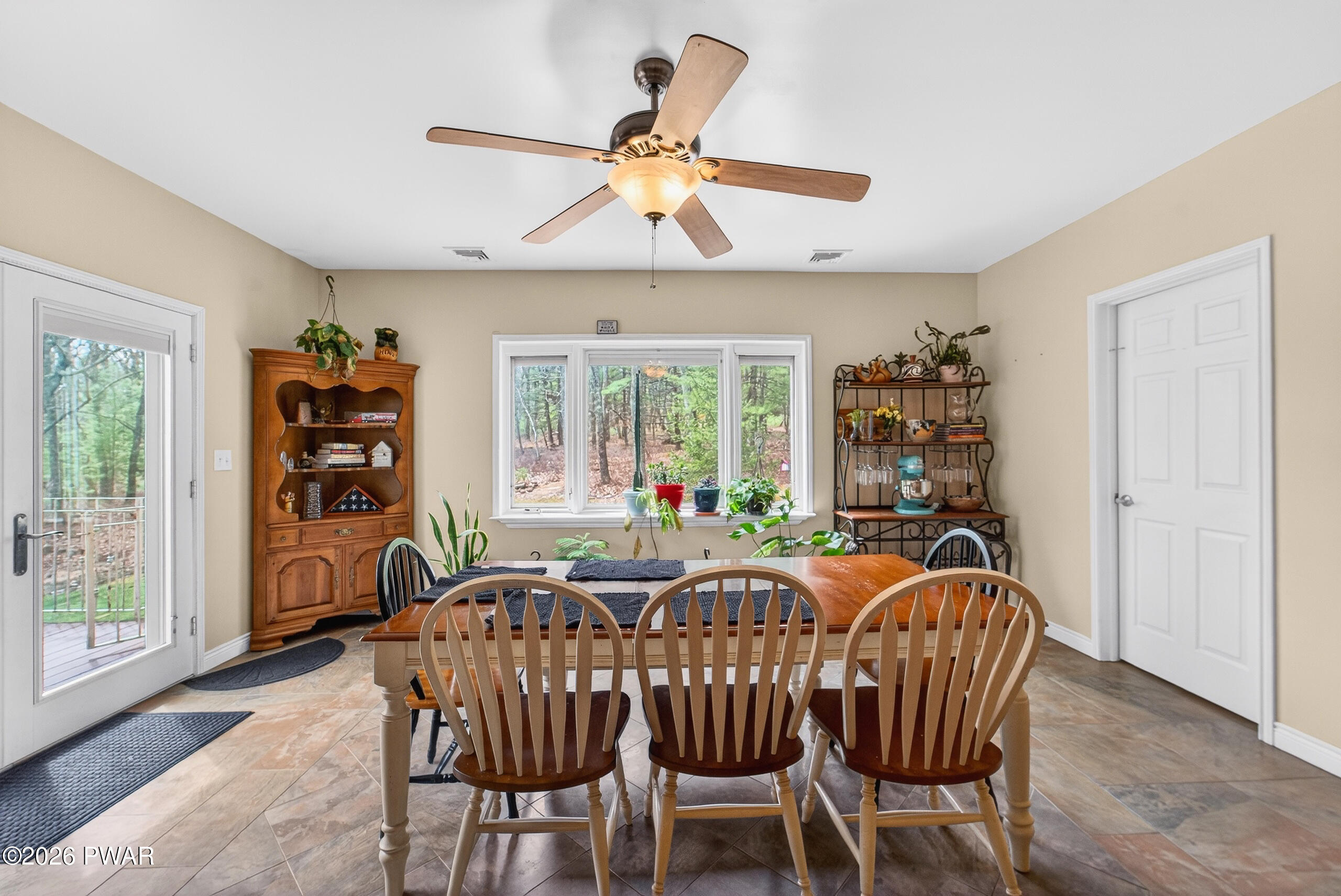 155 Piute Road Shohola, PA 18458 - Photo 11 of 48 DSC07456