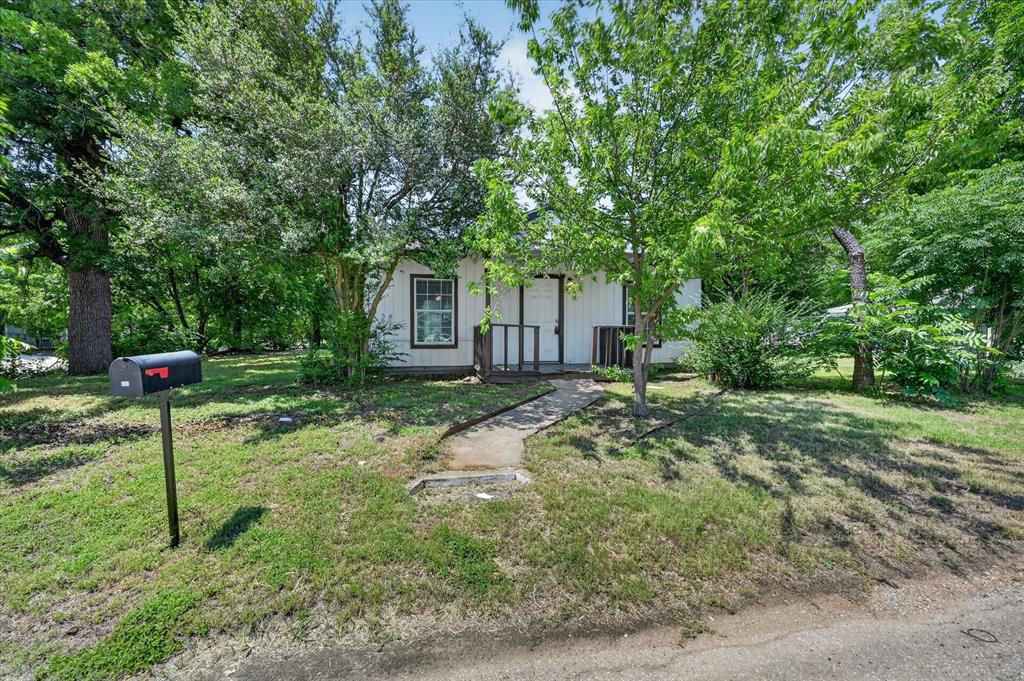 601 Royal Street Cleburne, TX 76031 - Photo 26 of 27