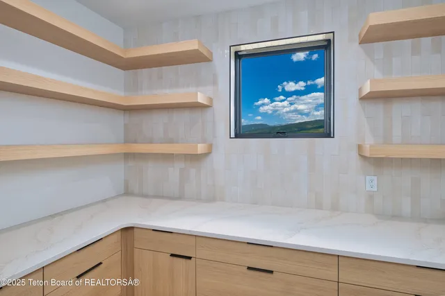 $1,399,000 | 2 Bison Drive, Victor, ID 83455