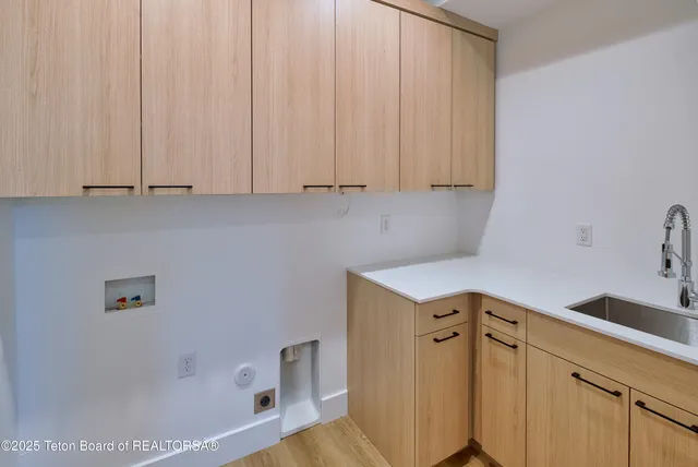 $1,399,000 | 2 Bison Drive, Victor, ID 83455