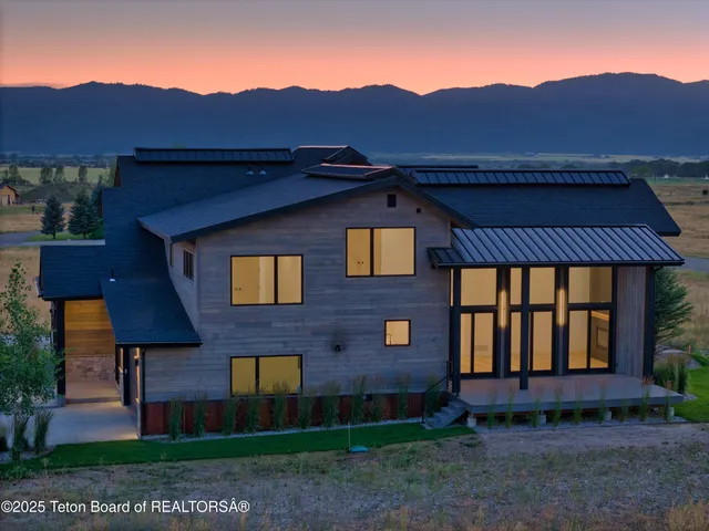 $1,399,000 | 2 Bison Drive, Victor, ID 83455