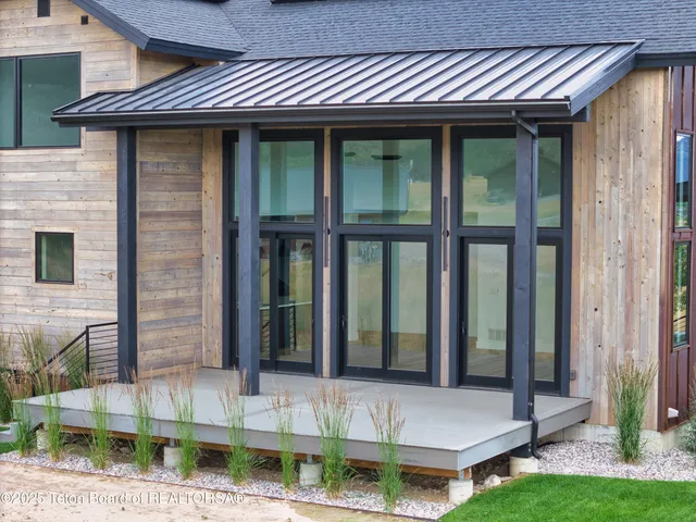 $1,399,000 | 2 Bison Drive, Victor, ID 83455