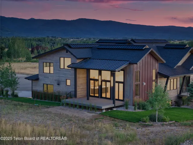 $1,399,000 | 2 Bison Drive, Victor, ID 83455