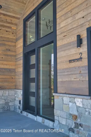 $1,399,000 | 2 Bison Drive, Victor, ID 83455