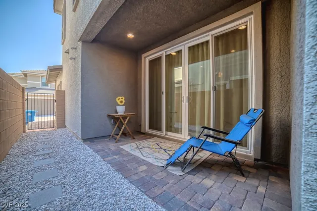 $2,400 | 688 Cottonwood Hl Place, Henderson, NV 89011