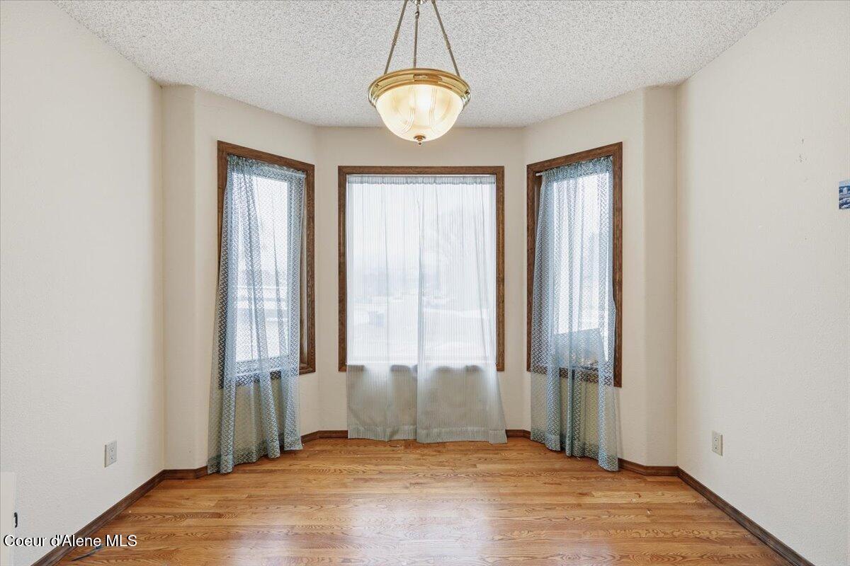 8931 North Davis Circle Hayden, ID 83835 - Photo 18 of 46 Formal Dining
