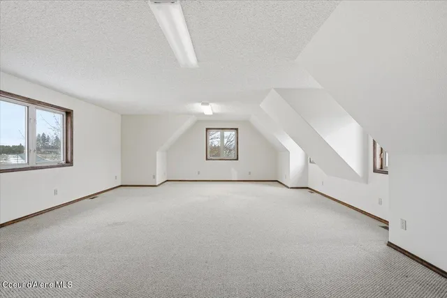 $679,000 | 8931 North Davis Circle, Hayden, ID 83835