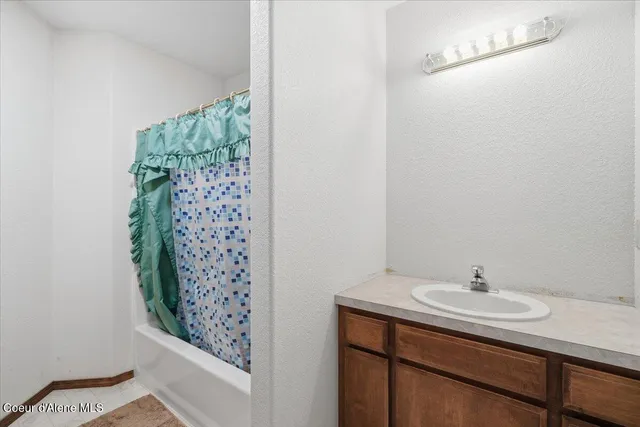 $679,000 | 8931 North Davis Circle, Hayden, ID 83835