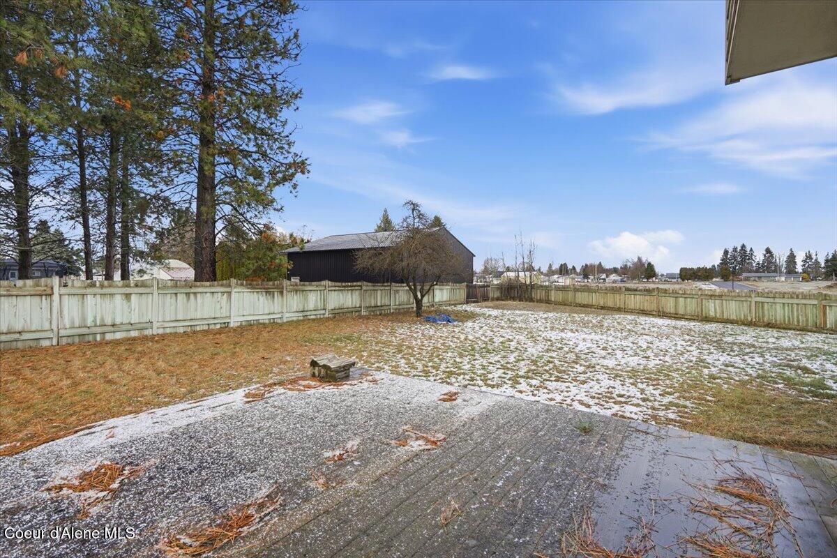 8931 North Davis Circle Hayden, ID 83835 - Photo 42 of 46 Deck