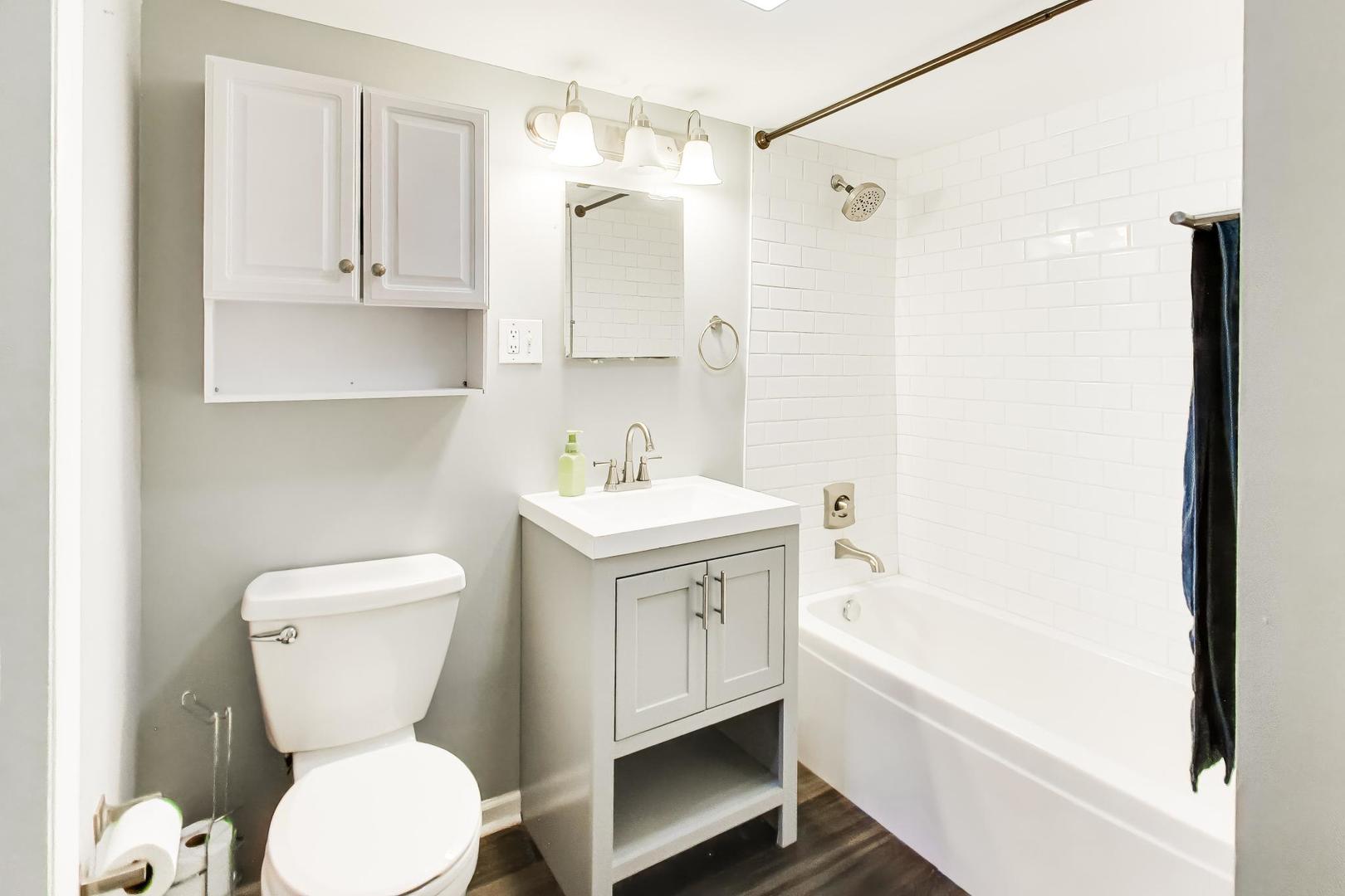 1313 Rebecca Road, Unit 116B Lombard, IL 60148 - Photo 7 of 14