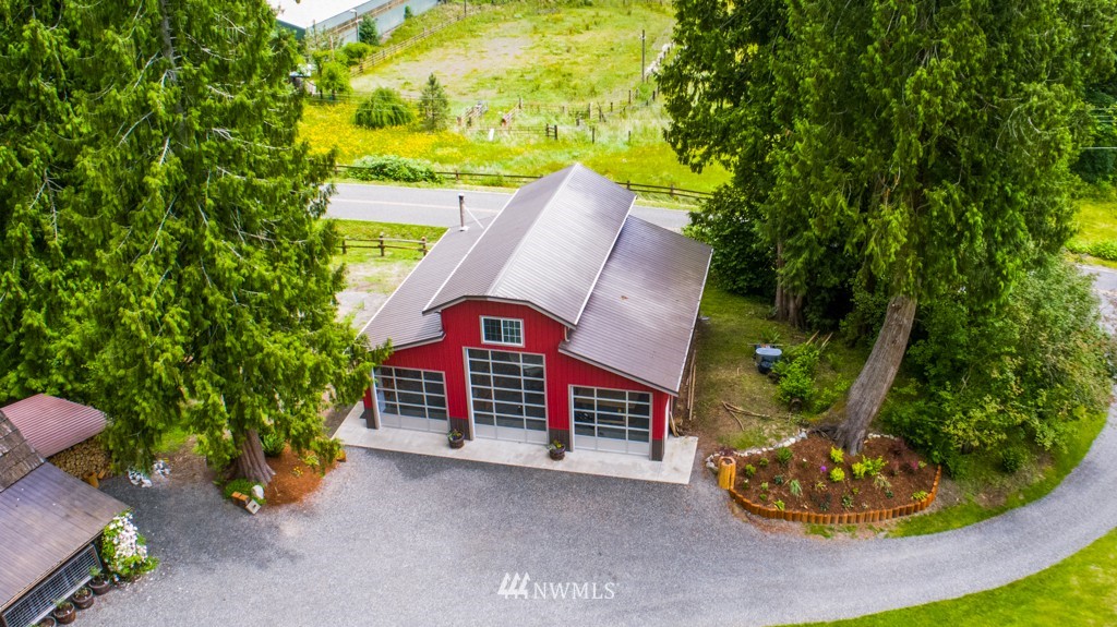 3941 Hillside Road Deming, WA 98244 - Photo 21 of 25