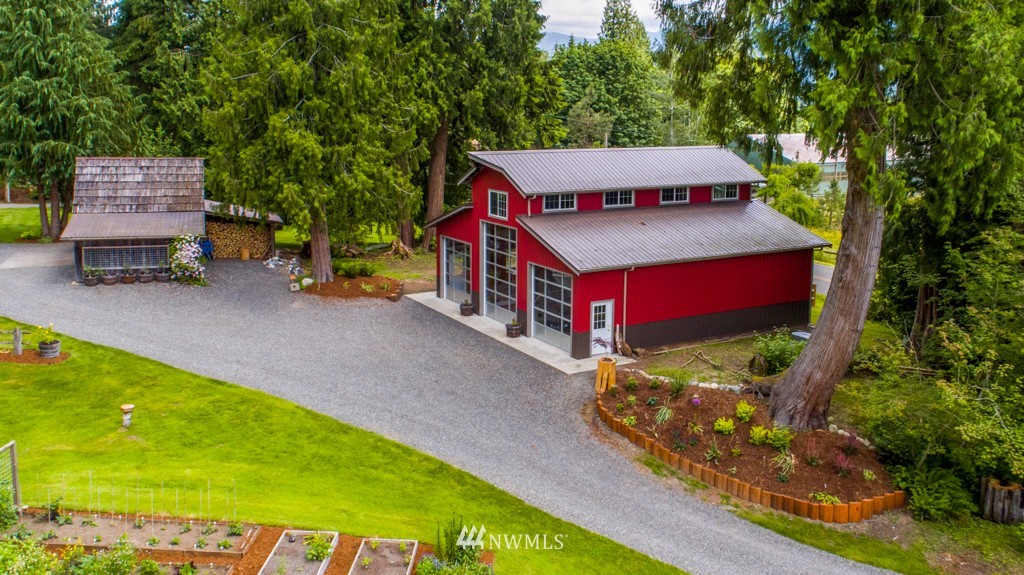 3941 Hillside Road Deming, WA 98244 - Photo 22 of 25