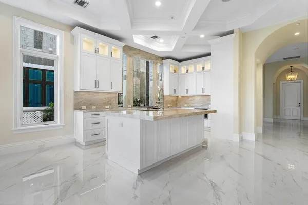 $19,995 | 549 Northeast 19th Avenue, Unit C, Deerfield Beach, FL 33441