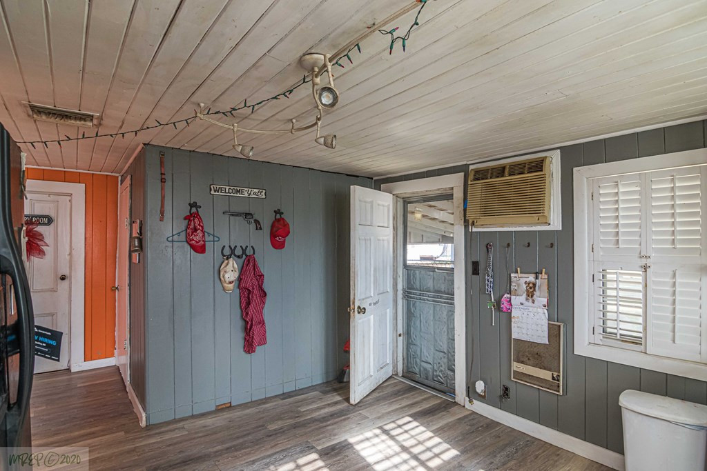 1190 Saulston Road Goldsboro, NC 27534 - Photo 4 of 15