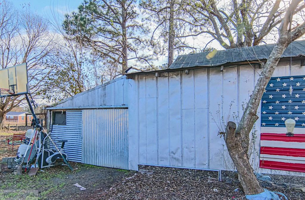 1190 Saulston Road Goldsboro, NC 27534 - Photo 9 of 15