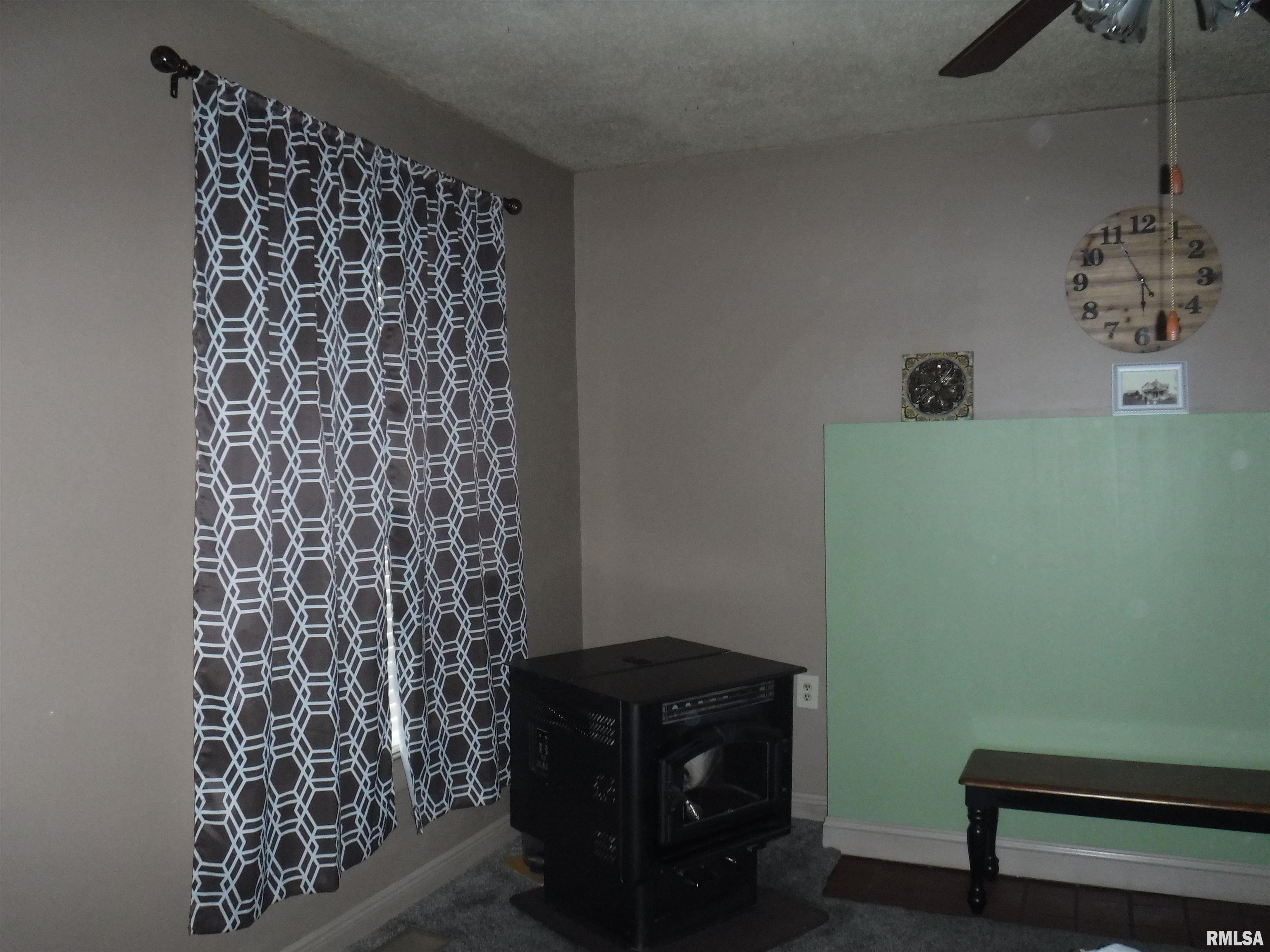 1636 Burge Road Centralia, IL 62801 - Photo 13 of 57