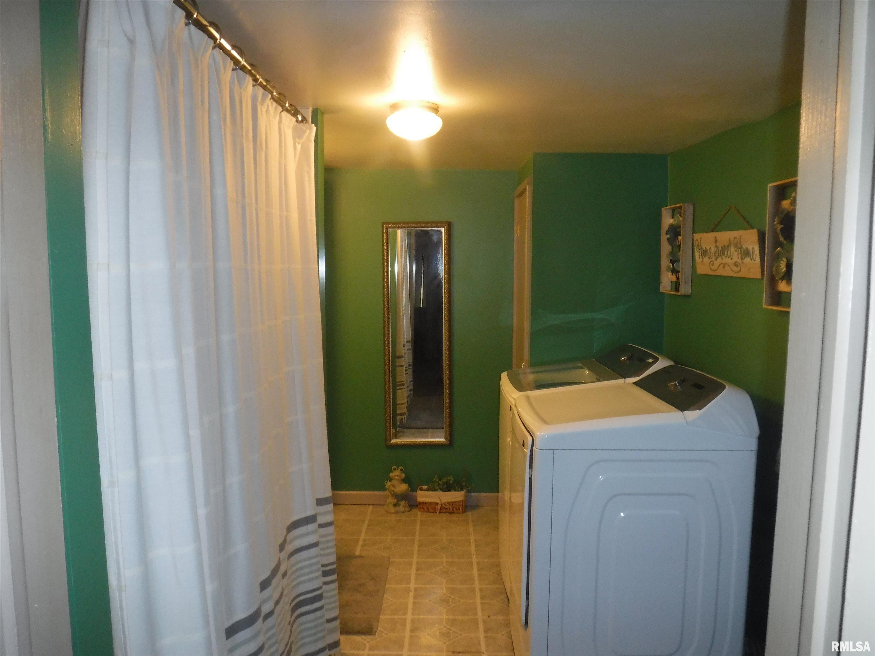 1636 Burge Road Centralia, IL 62801 - Photo 16 of 57