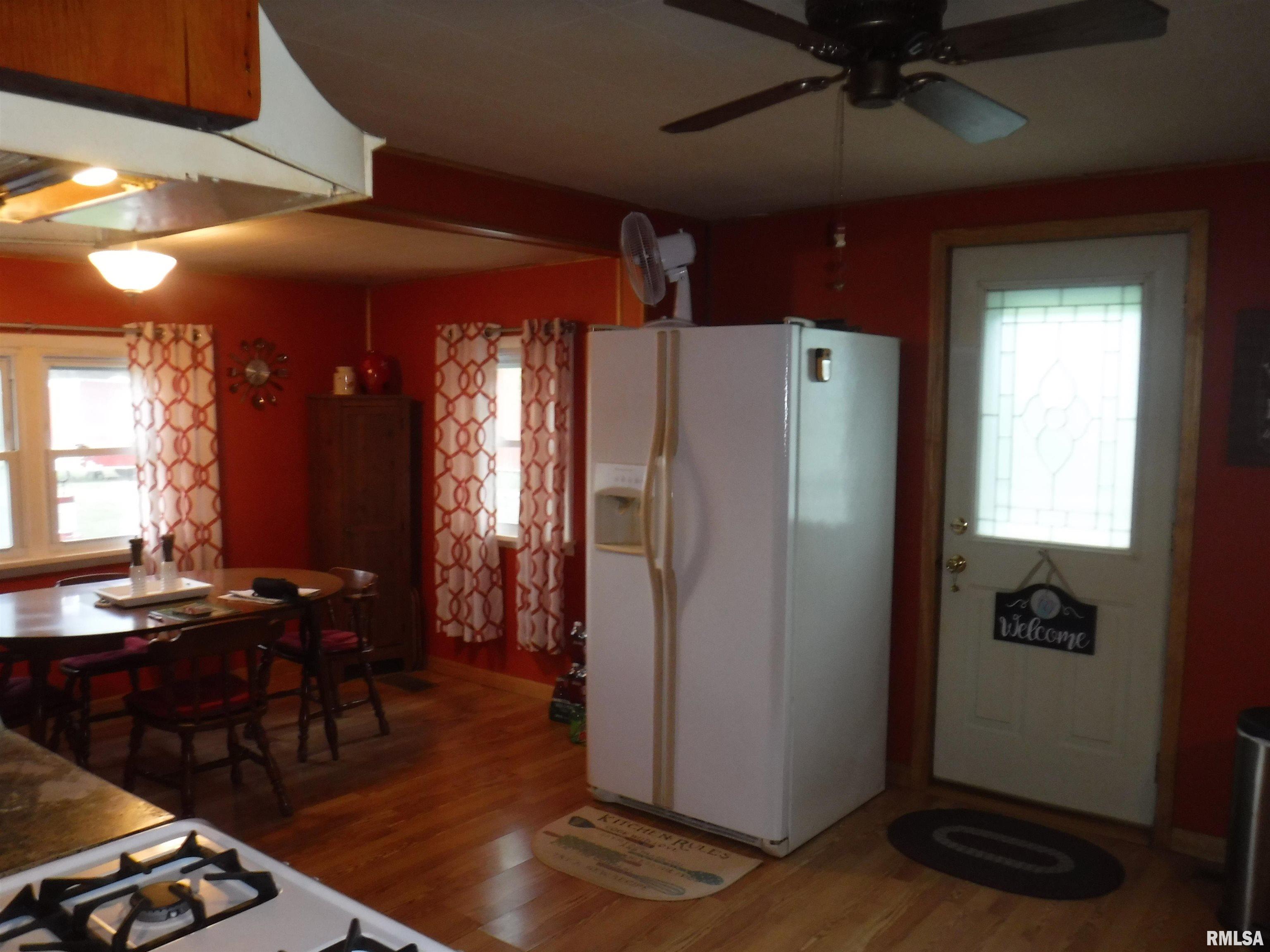 1636 Burge Road Centralia, IL 62801 - Photo 7 of 57