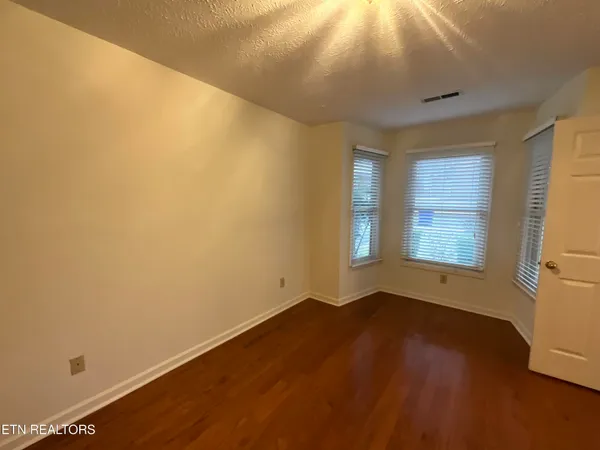 $375,000 | 7601 Breckenridge Lane, Knoxville, TN 37938