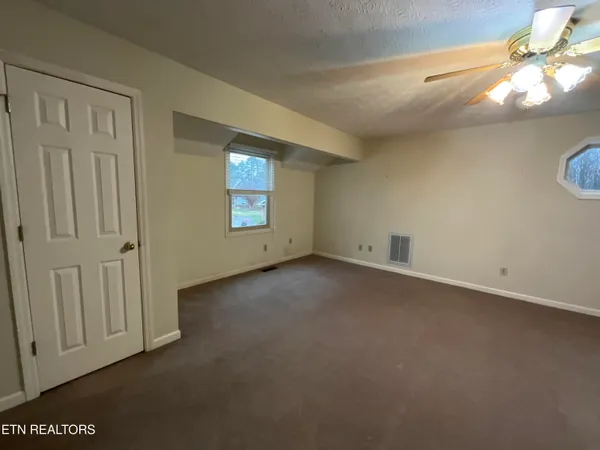 $375,000 | 7601 Breckenridge Lane, Knoxville, TN 37938