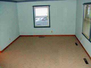 395 Sturbridge Road Columbus, OH 43228 - Photo 9 of 10 Gallery Image 9