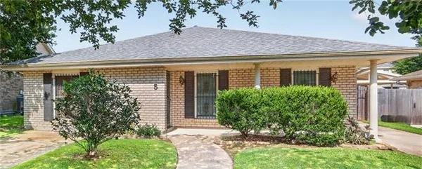 $345,000 | 5 Brittany Drive, Kenner, LA 70065