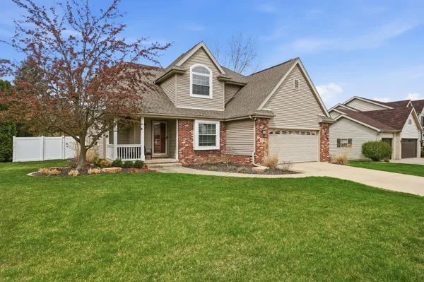 $460,000 | 975 Driftwood Trail, Crown Point, IN 46307