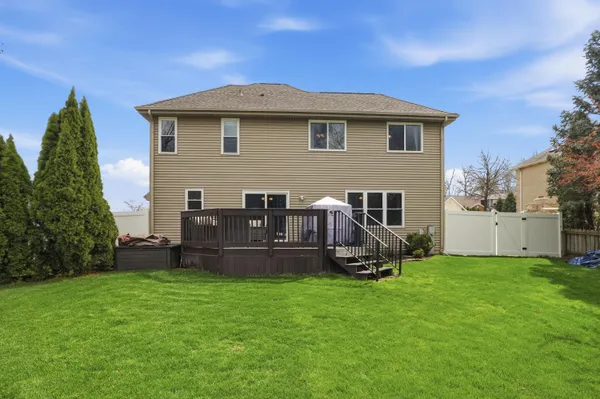 $460,000 | 975 Driftwood Trail, Crown Point, IN 46307