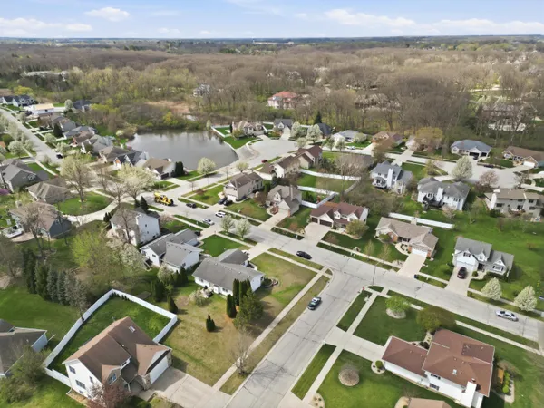 $460,000 | 975 Driftwood Trail, Crown Point, IN 46307