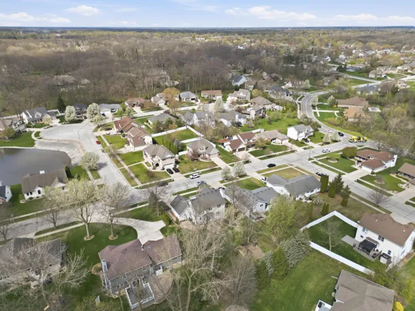 $460,000 | 975 Driftwood Trail, Crown Point, IN 46307