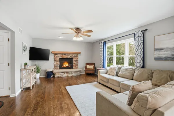 $460,000 | 975 Driftwood Trail, Crown Point, IN 46307