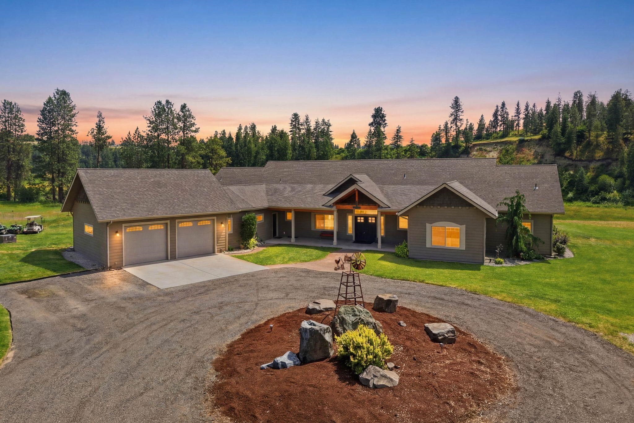 10638 South Hangman Valley Road Spokane, WA 99224 - Photo 4 of 49