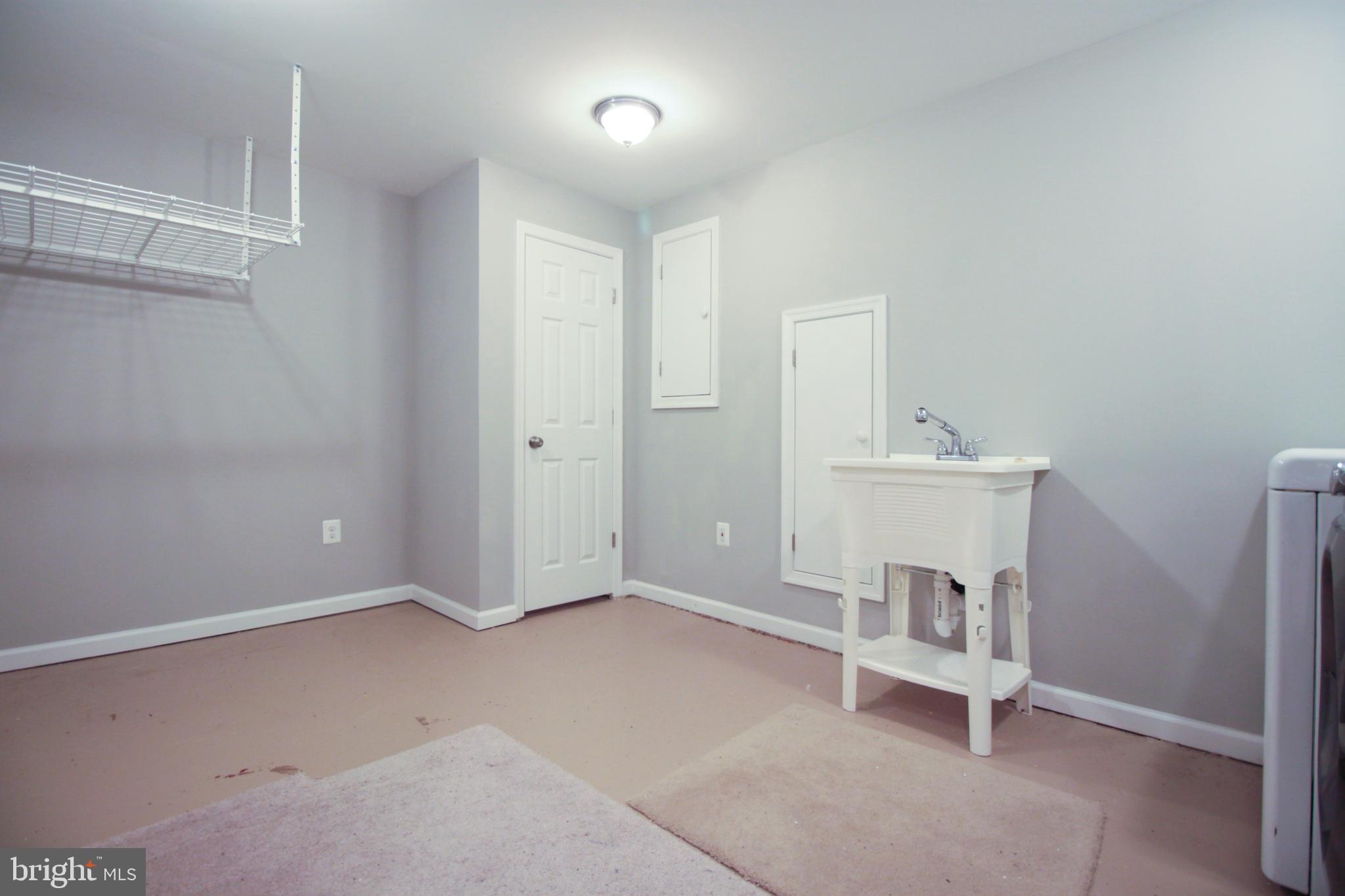9120 Sweet Spice Court Springfield, VA 22152 - Photo 37 of 48 Laundry Room