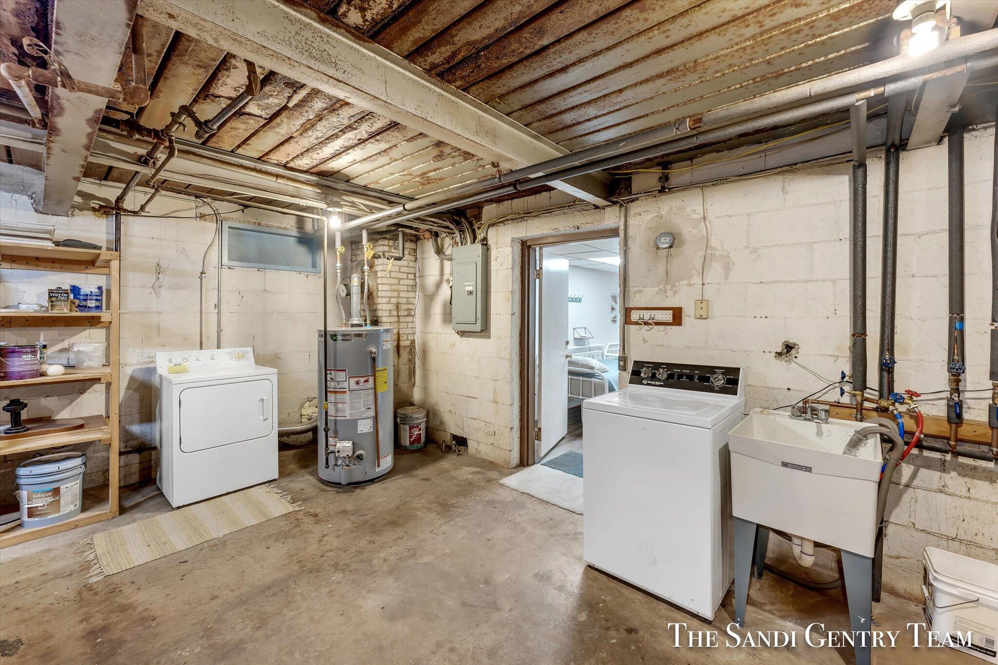 525 Grover Road Muskegon, MI 49442 - Photo 52 of 71 13-AIV00302