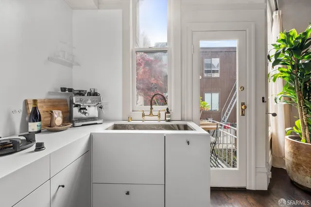 $998,000 | 969 Hayes Street, Unit 2, San Francisco, CA 94117