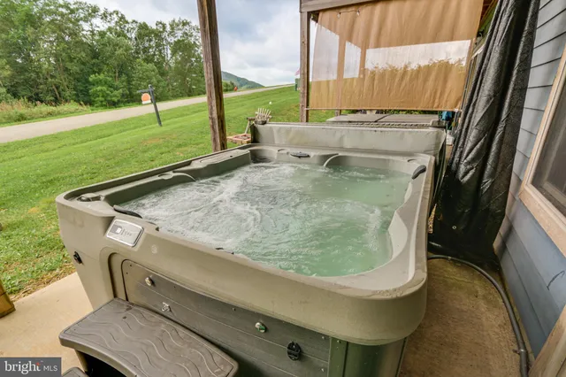 a view of sitting area in a yard
